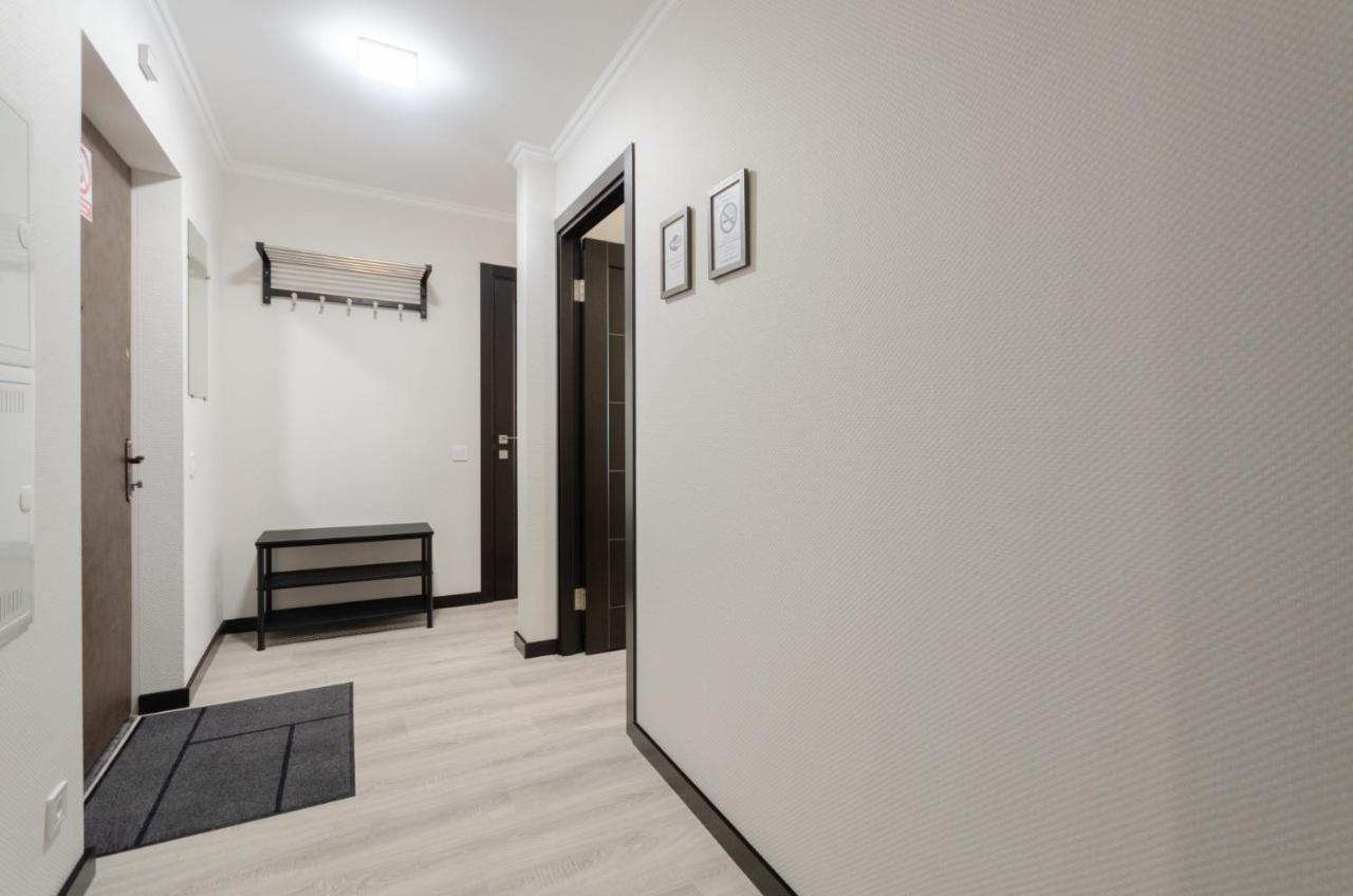 Artal Apartment On Obolonskaya Square 1 Kiev Exterior foto